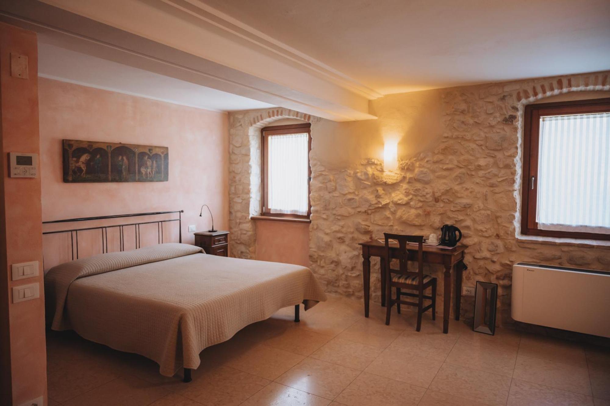 Agriturismo Valentina Cubi Фумане Экстерьер фото