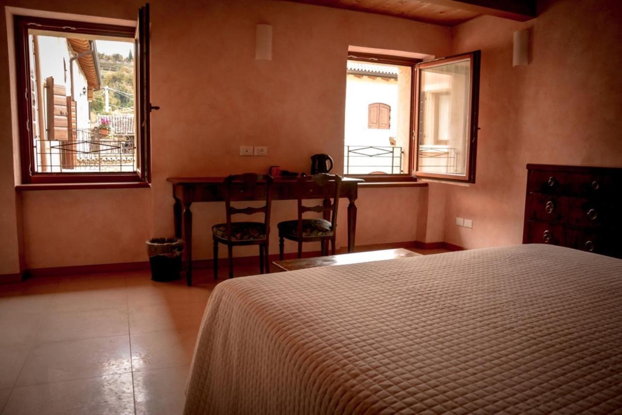Agriturismo Valentina Cubi Фумане Экстерьер фото